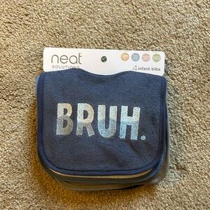 Neat Solutions 4 infant bibs